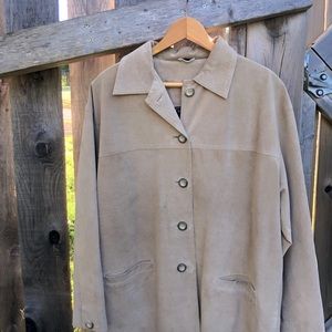 Size Large Hechter Jeans Suede Jacket in GUC.